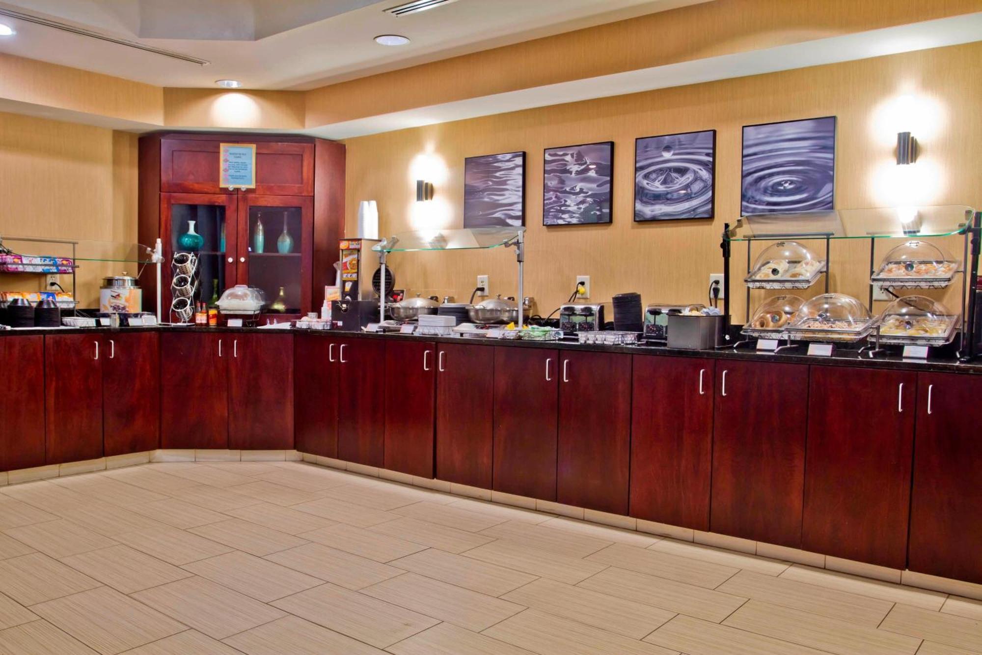 Springhill Suites By Marriott Charlotte Airport מראה חיצוני תמונה
